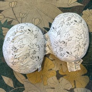 Boppy  |  Side Sleeper Maternity Pillow